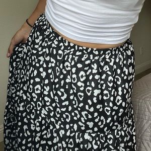 Midi Cheeta print skirt